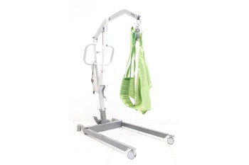 Podnośnik pacjenta Invacare Birdie 170 kg + Chusta + Nowe akumulatory | Regenerowany