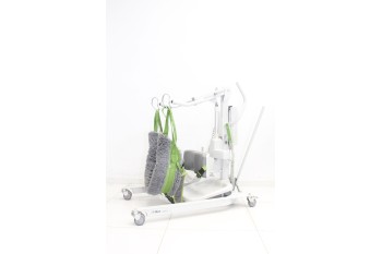 Regenerowany pionizator, podnośnik pacjenta Liko Sabina II + Nowe Aku + Pas