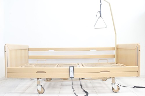 Regenerowane łóżko rehabilitacyjne EL 3F Stiegelmeyer Classico z wysięgnikiem