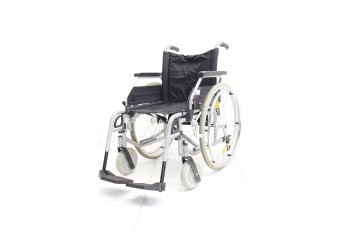 Wózek inwalidzki Bischoff & Bischoff 46 cm | NR 3 | Regenerowany