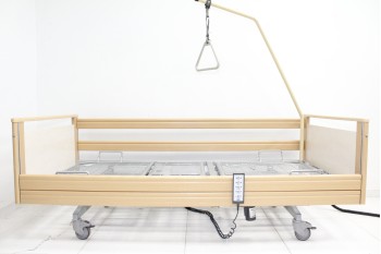Łóżko rehabilitacyjne EL 5-F Stiegelmeyer Ecco + Wysięgnik | Regenerowane